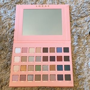 Lorac Mega Pro 4